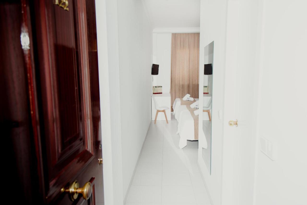 Hotel Olive Osuna Extérieur photo